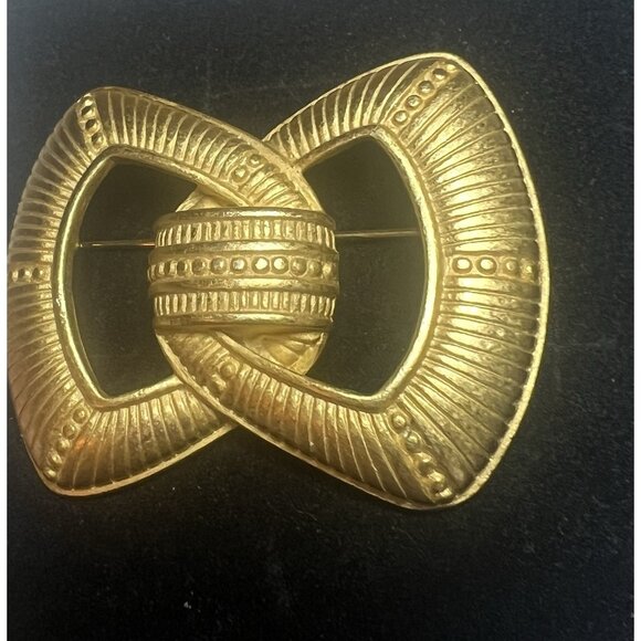 Vintage Givenchy Paris New York Gold-Tone Interlocking Loop Brooch 1970-80 - Picture 2 of 8